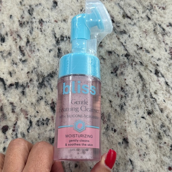 Bliss Gentle Foaming Cleanser - Picture 3 of 3